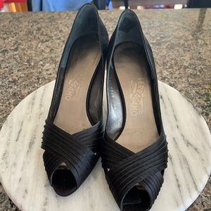 Salvatore ferragamo black satin heels size 8 with box